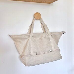 Lo & Sons Catalina Deluxe Weekender Bag